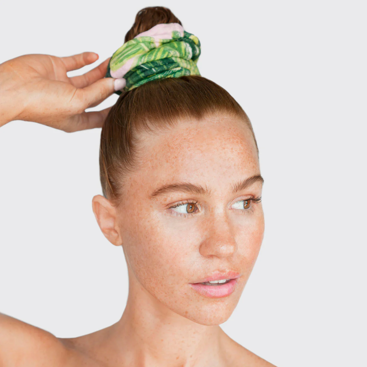 Palm Microfiber Quick-Dry Towel Scrunchies 2pc Set - Image 4